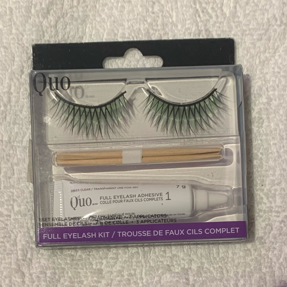 (3/$30) Quo Full coloured Eyelash Kit with Adhesive